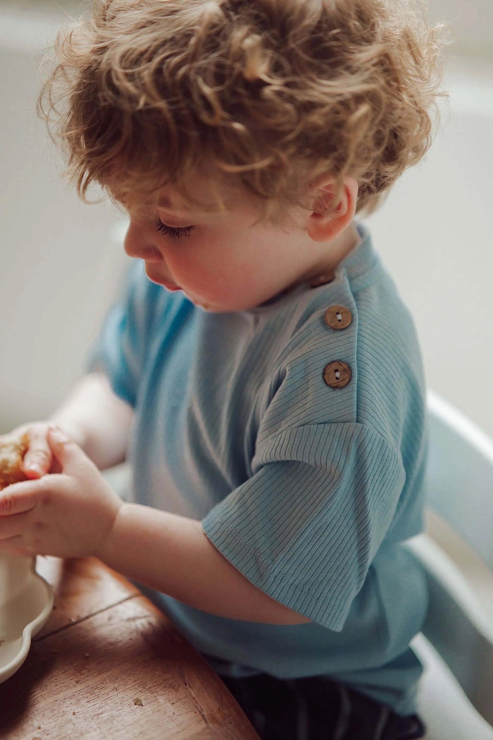 Maglietta azzurra maglietta