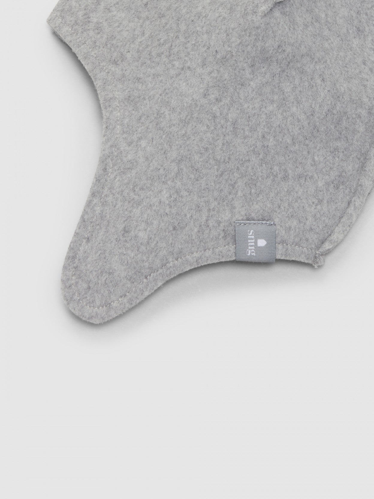 Berretto con nodo Berretto