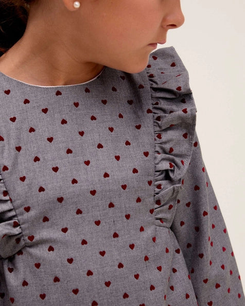 Vestito grigio con cuoricini in velluto